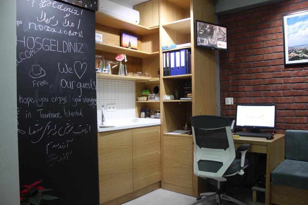 Townhouse Istanbul Apartment ภายนอก รูปภาพ